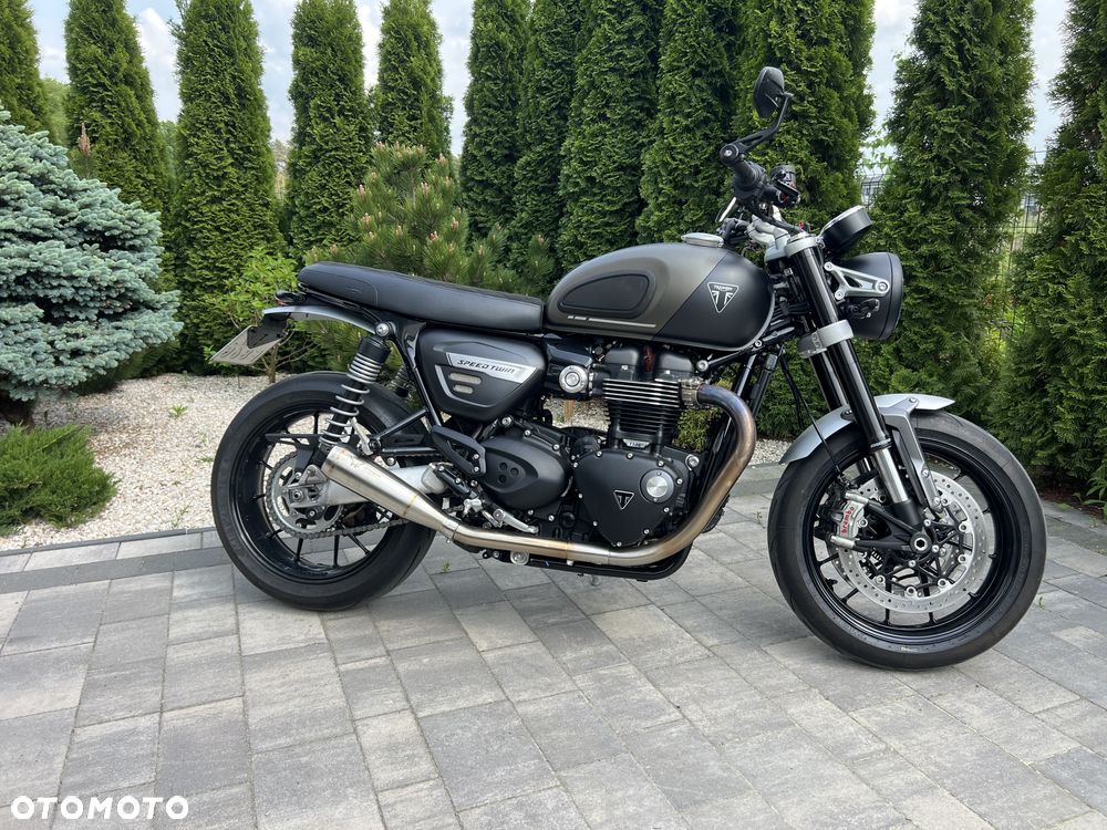 Triumph Speed Twin - 1