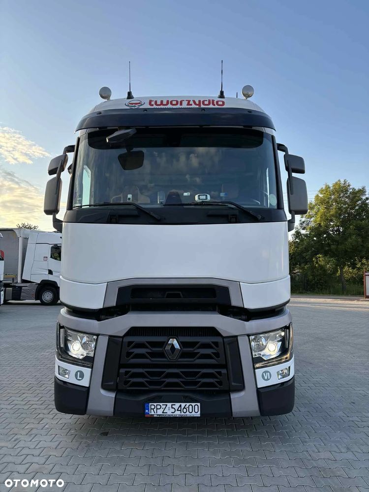 Renault Gama T 480 Low Deck - 2