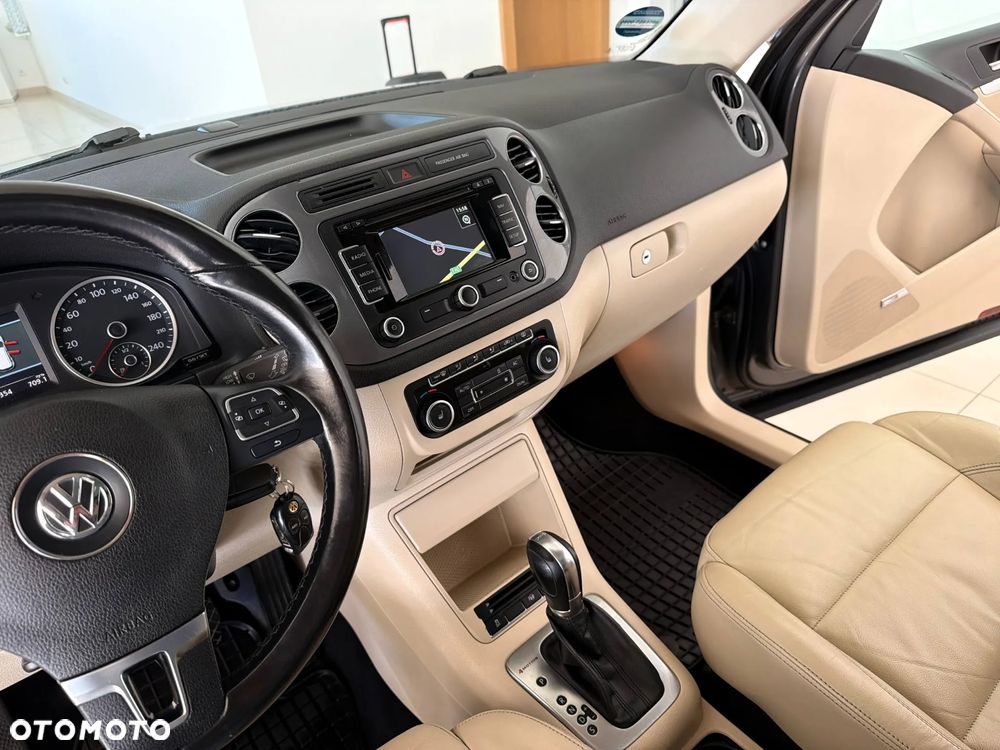 Volkswagen Tiguan 2.0 TDI DPF 4Motion BlueMotion Technology DSG Track & Style - 25