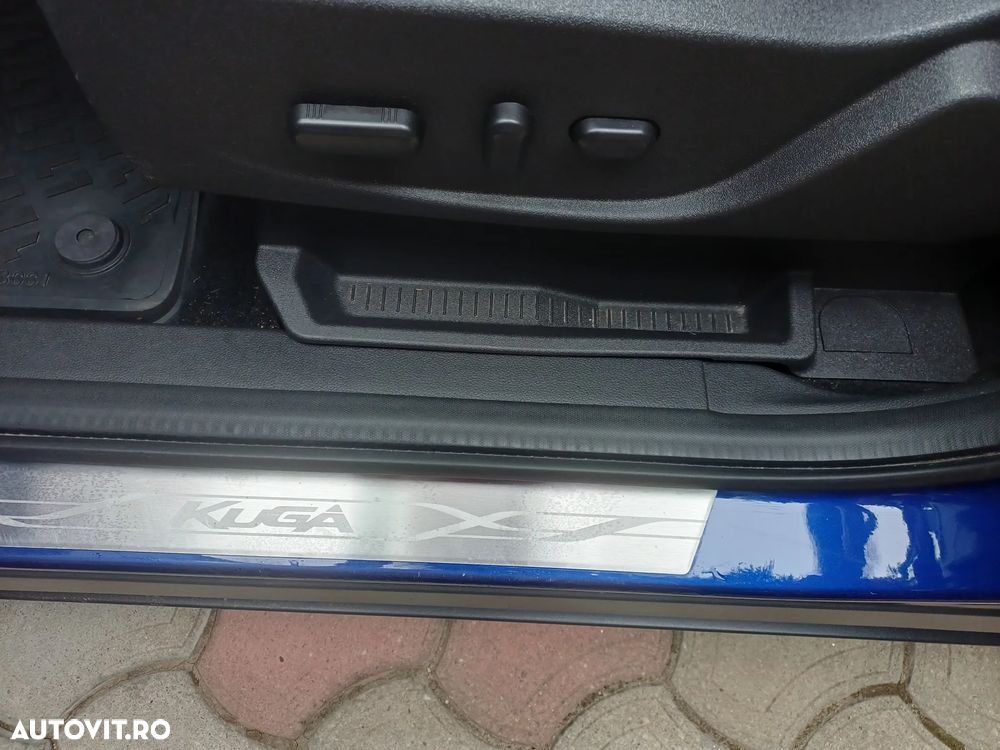 Ford Kuga 2.0 TDCi 4x4 Aut. Individual - 8