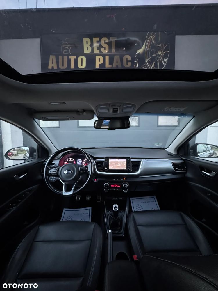 Kia Stonic 1.6 CRDi Platinum Edition - 16