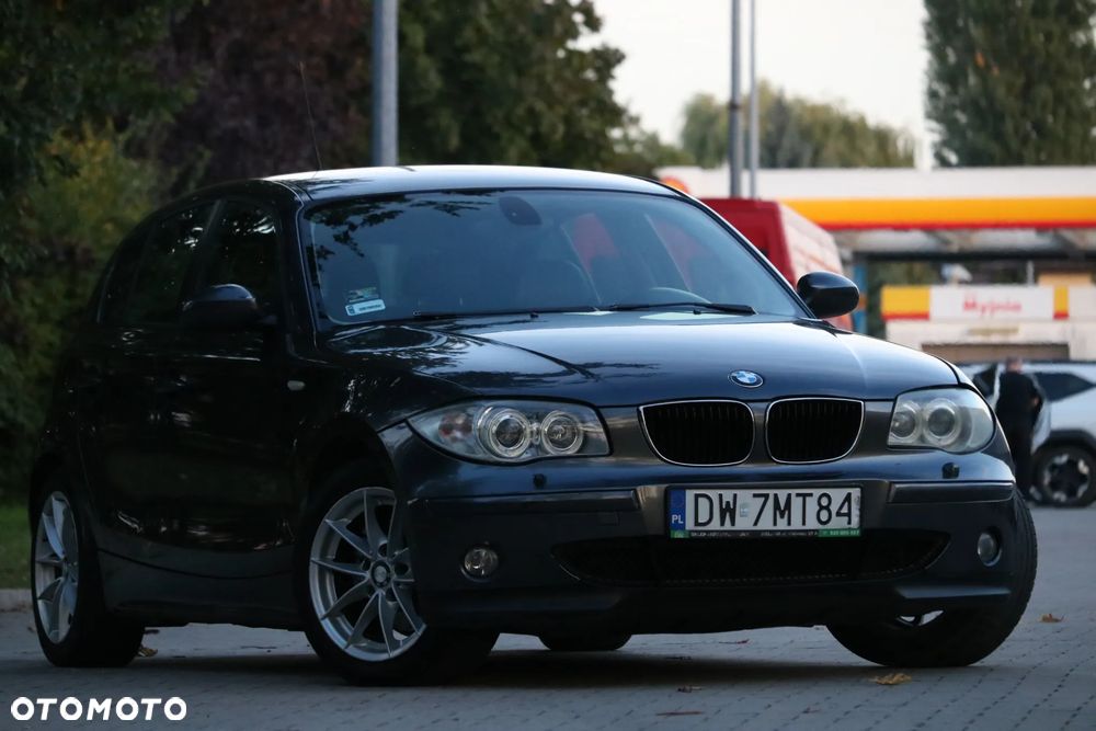 BMW Seria 1 120i - 19