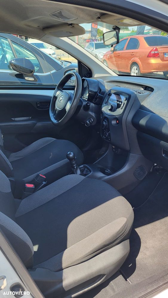 Toyota Aygo 1.0 X - 6