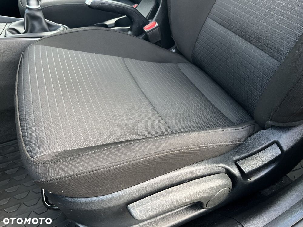 Hyundai i20 - 14