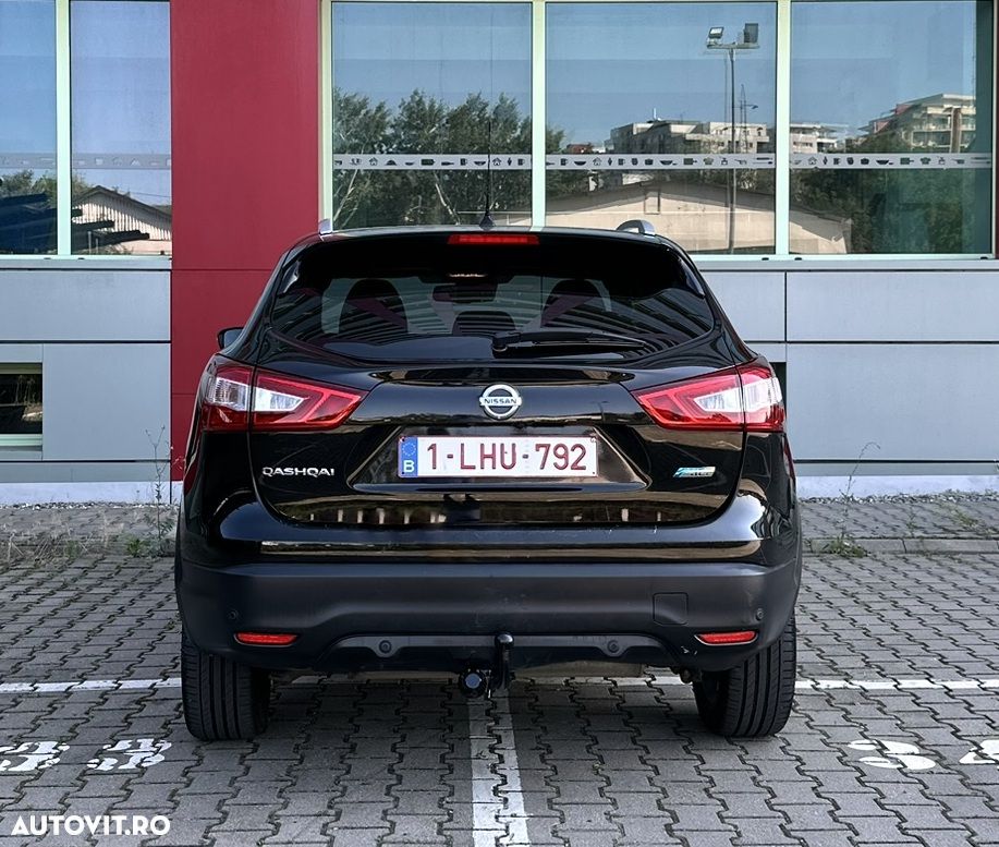 Nissan Qashqai 1.6 DCI Xtronic TEKNA+ - 31