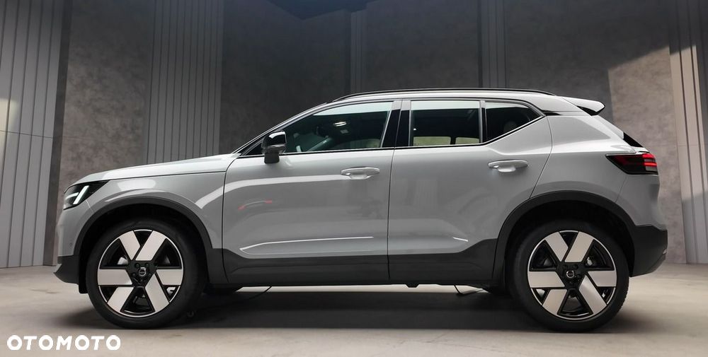 Volvo Xc40 2027 photo 5