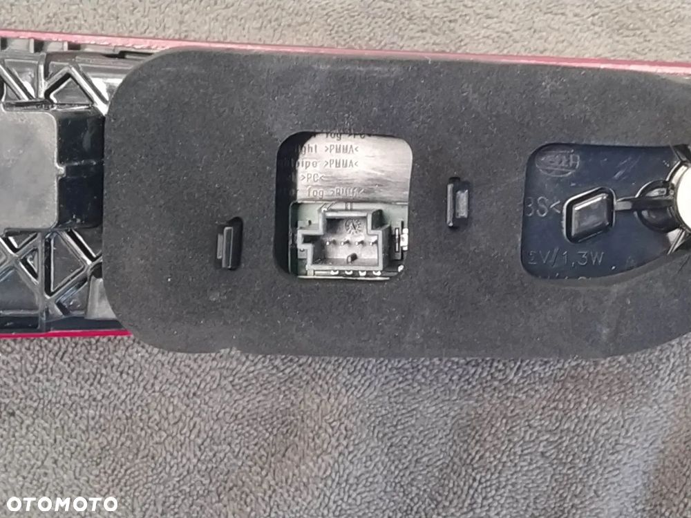 VOLVO XC60 II LAMPA LAMPY LEWA PRAWA TYŁ TYLNA W KLAPĘ ORYGINAŁ - 22