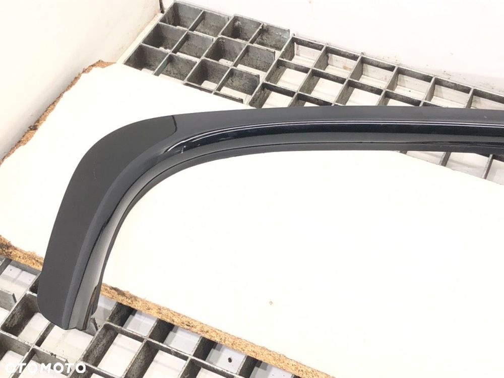 LISTWA KAROSERYJNA PRAWA - 127.00 PLN - BMW 3 (F30, F80) 2011 - 2018 340 i 240 kW [326 KM] benzyna - 3