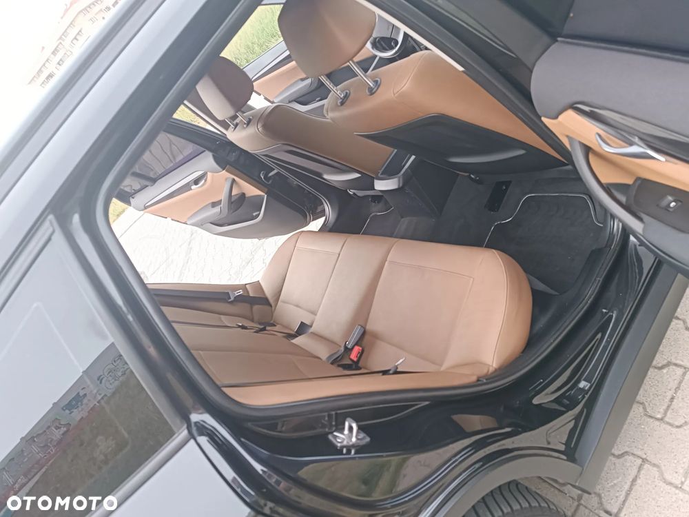 BMW X1 sDrive18d - 6