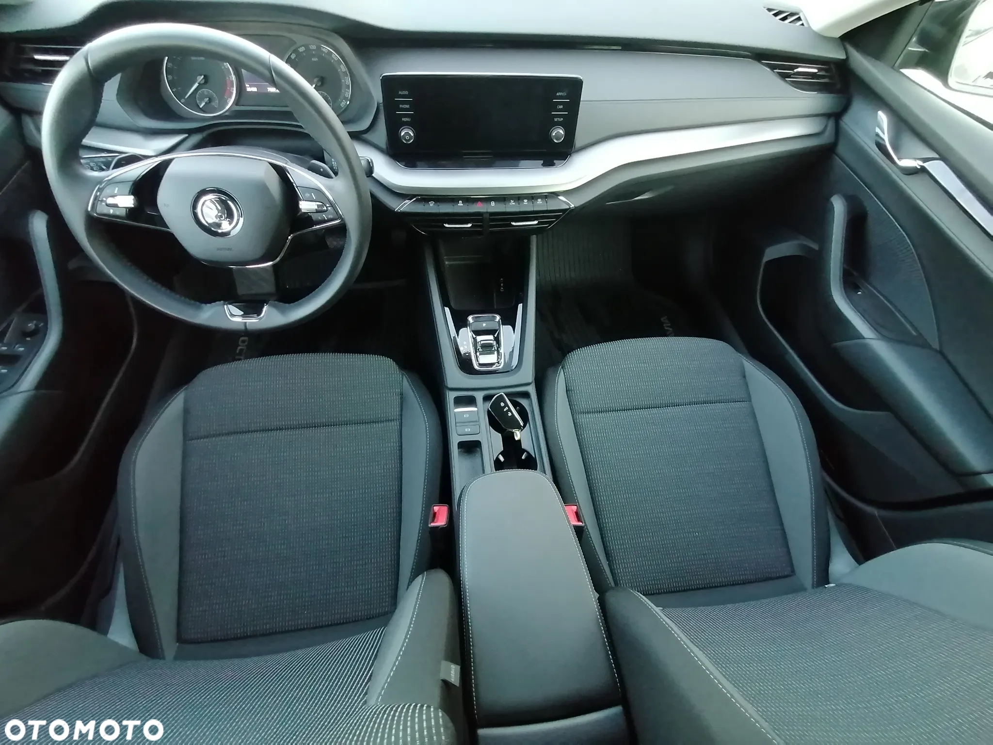 Skoda Octavia 2.0 TDI Ambition DSG - 12