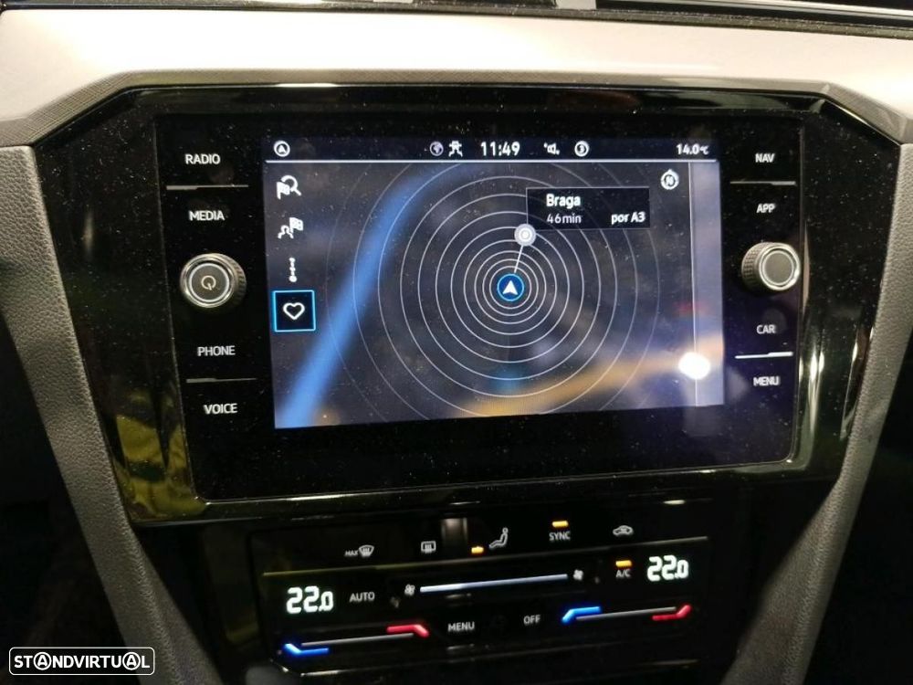 VW Passat Variant 2.0 TDI Business DSG - 6