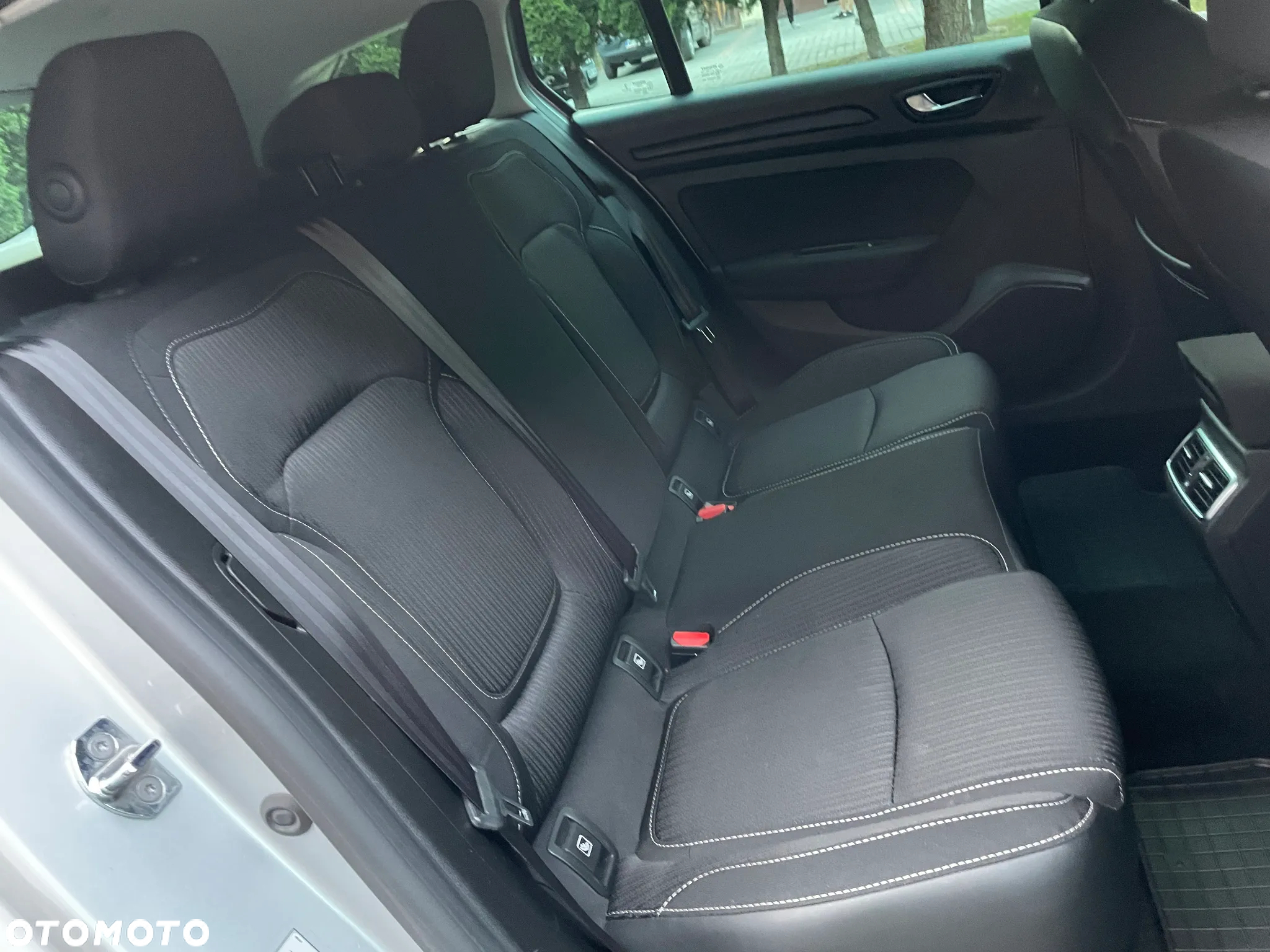Renault Megane 1.6 dCi Business - 25