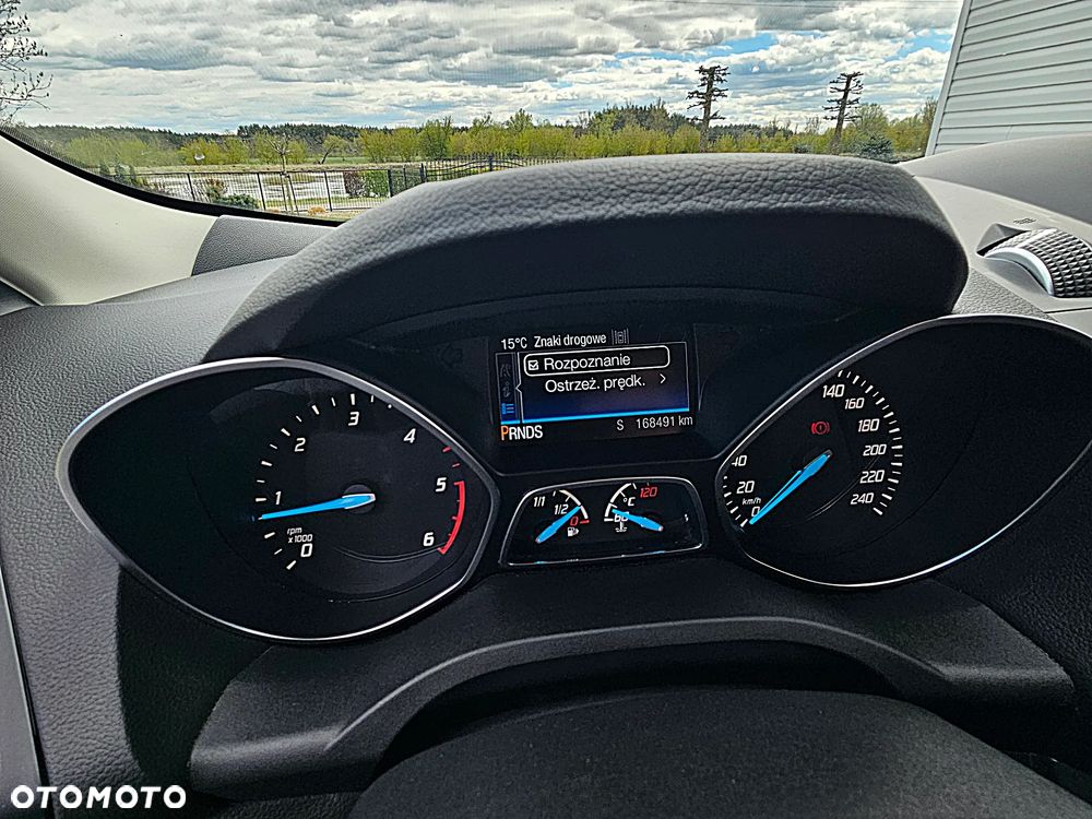 Ford Kuga 2.0 TDCi 4x4 Individual - 26