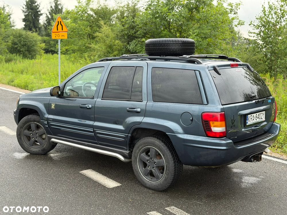 Jeep Grand Cherokee - 10