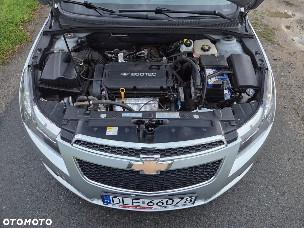 Chevrolet Cruze 1.6 - 25