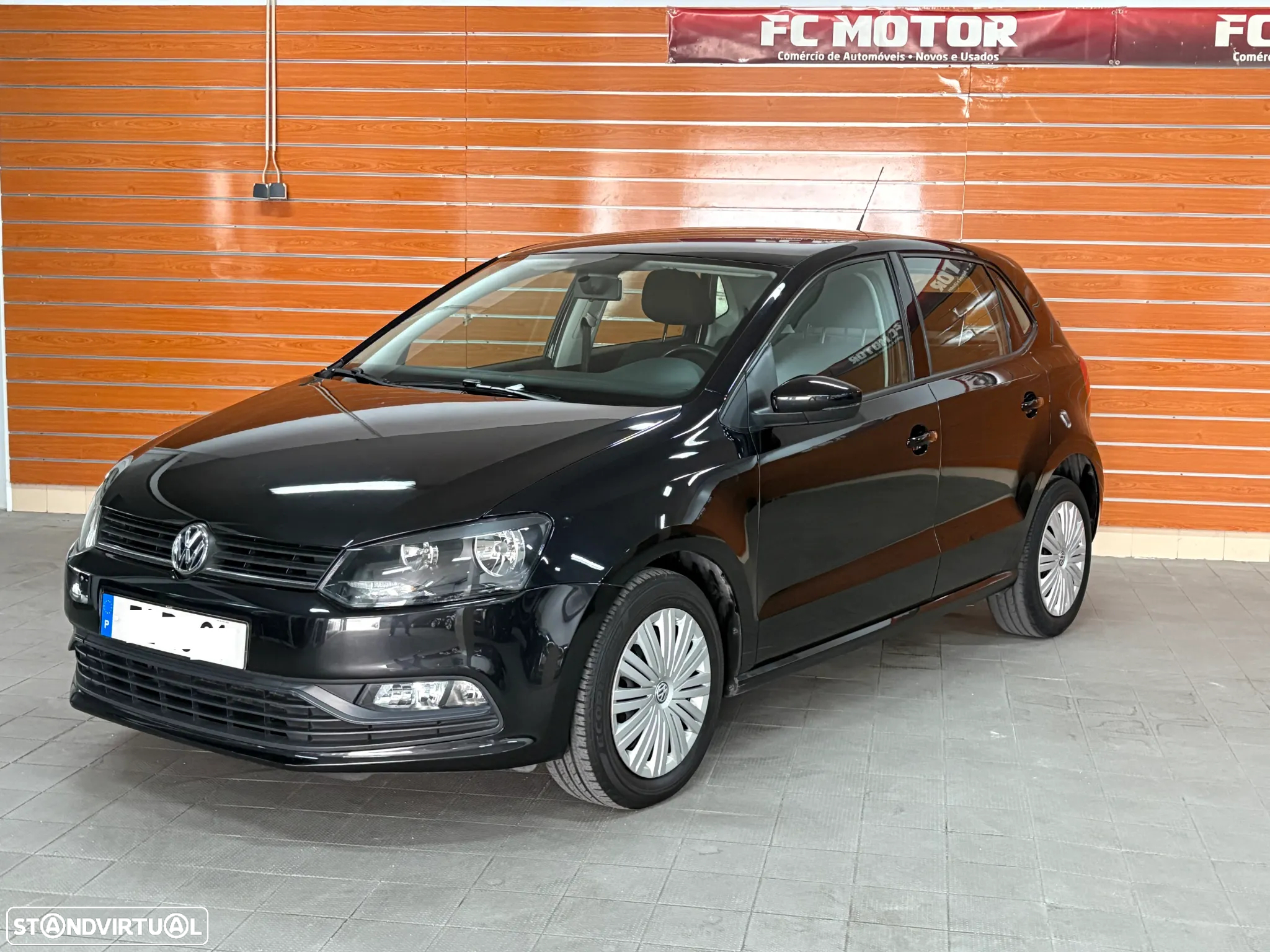 VW Polo 1.0 Confortline - 2