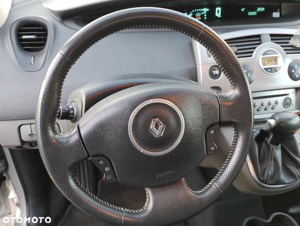 Renault Scenic 1.6 16V Authentique Privilege - 27