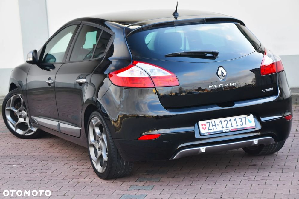 Renault Megane TCe 180 GT - 4