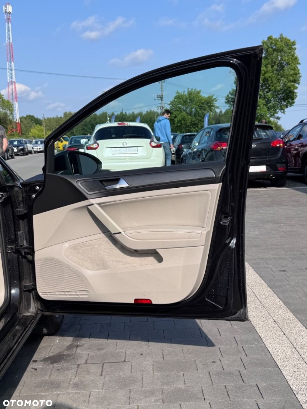 Volkswagen Golf - 32