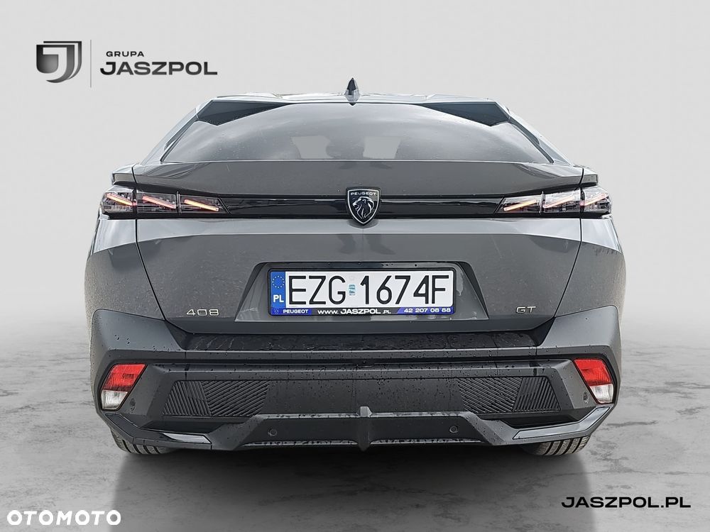 Peugeot 408 - 6