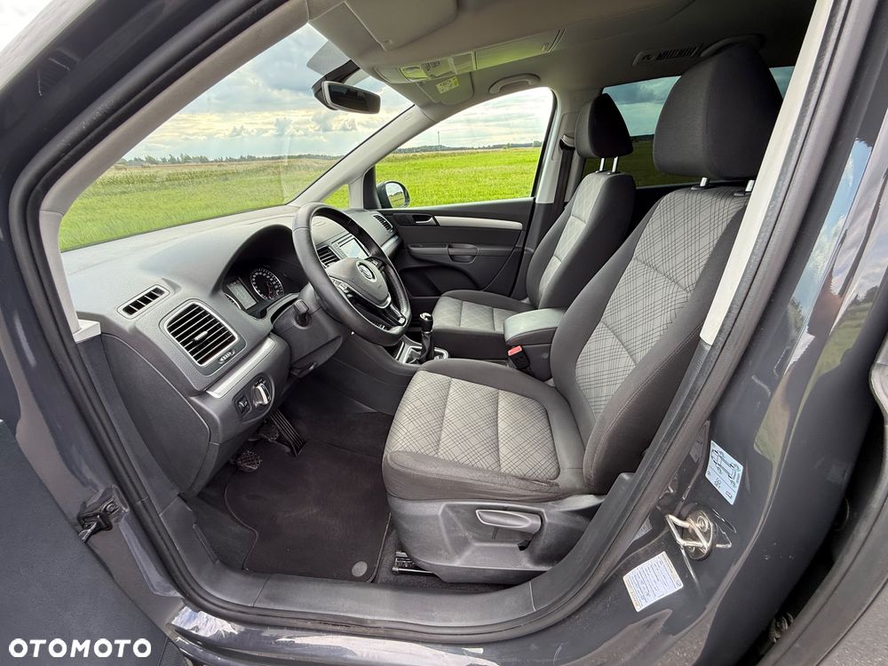 Volkswagen Sharan 2.0 TDI (BlueMotion Technology) Comfortline - 13