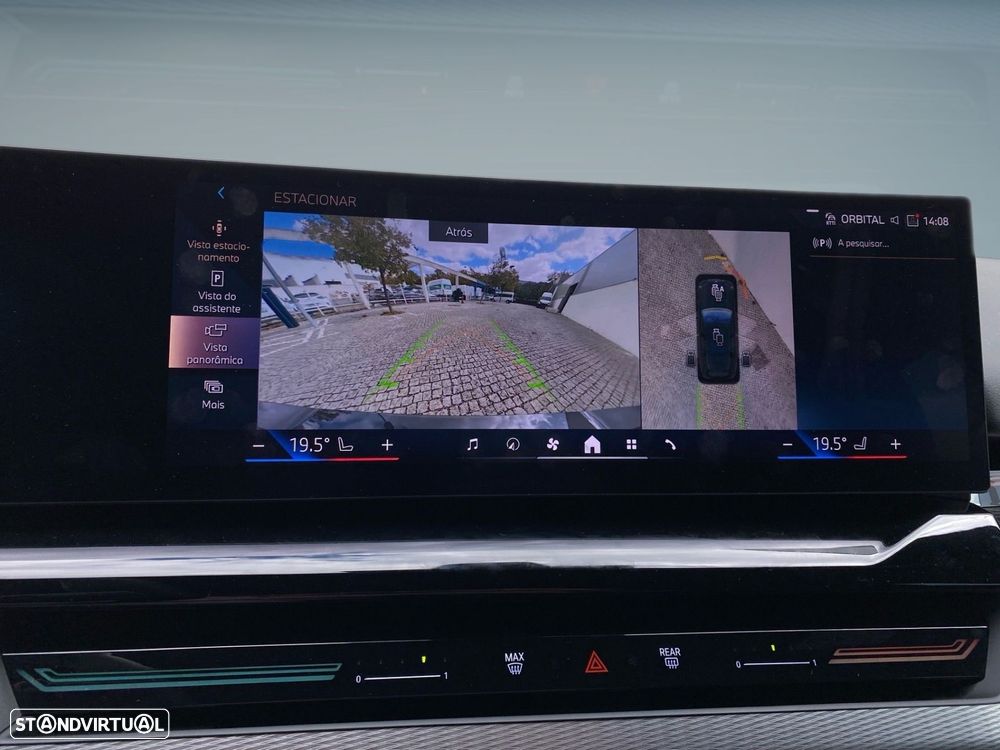 BMW 520 d Pack Desportivo M - 9