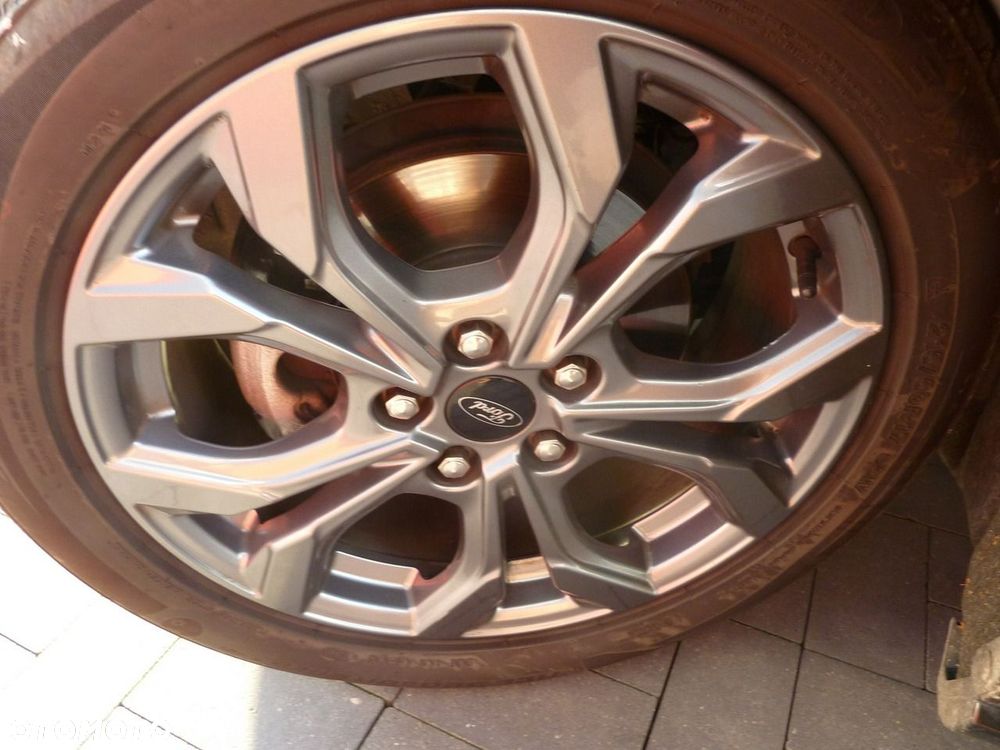 Ford Focus - 37