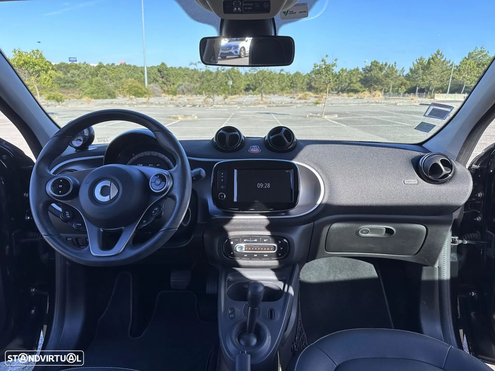 Smart ForFour EQ - 11