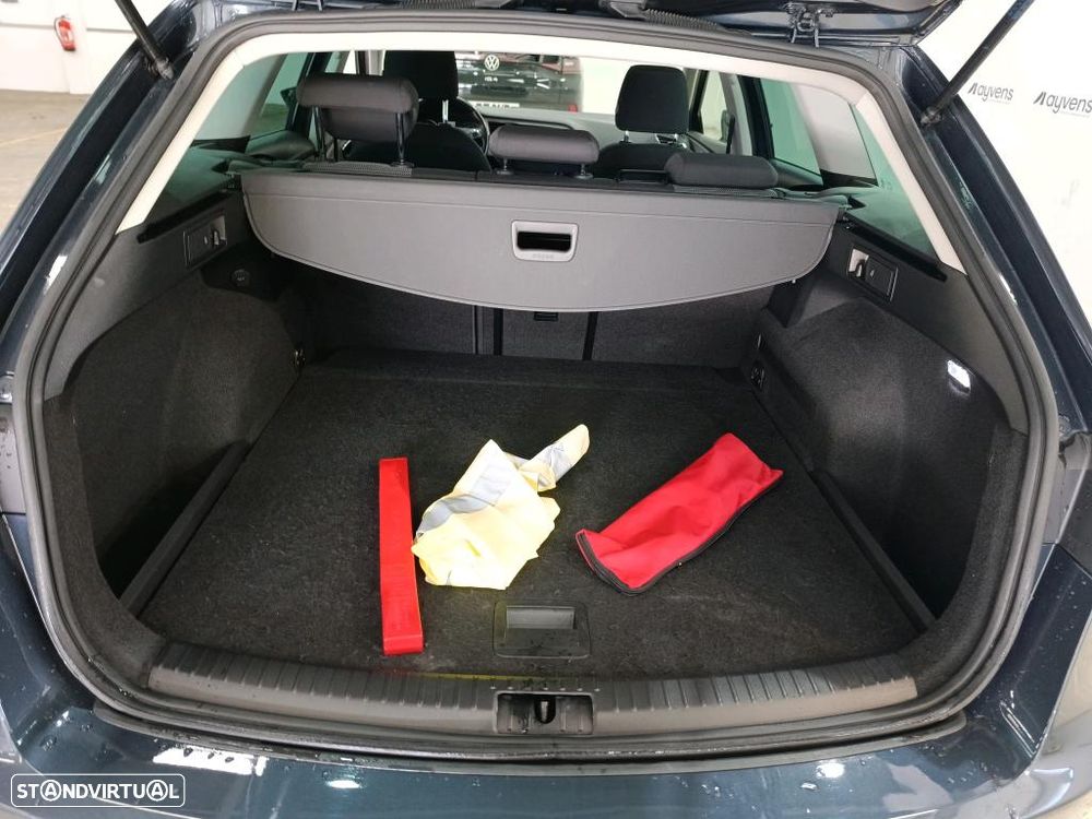 SEAT Leon ST 1.6 TDI Style S/S - 9