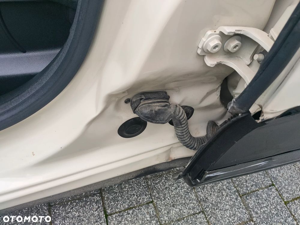 Renault Captur - 17