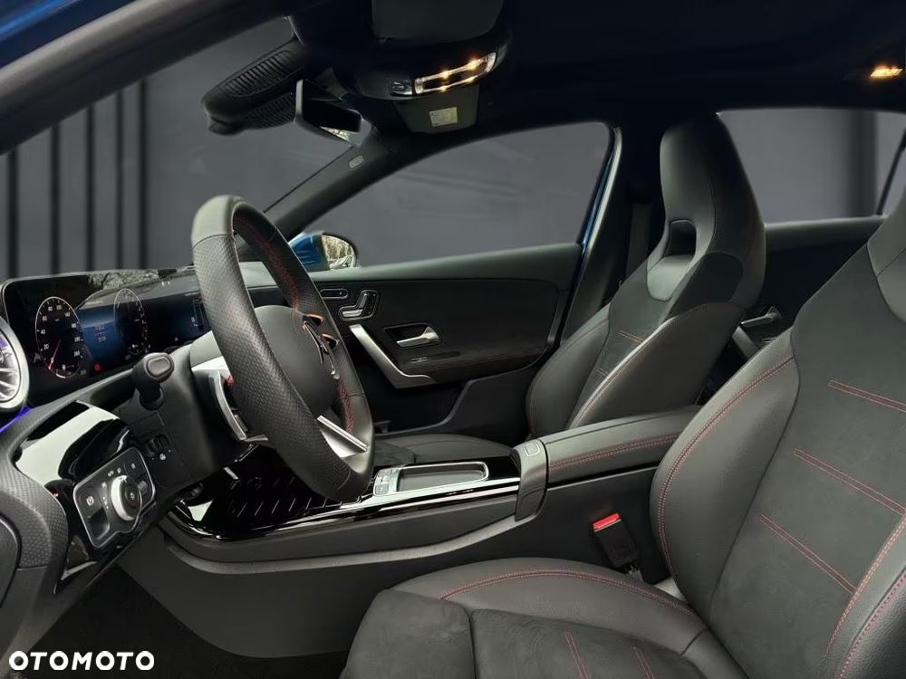 Mercedes-Benz Klasa A 250 e PHEV AMG Line 8G-DCT - 16