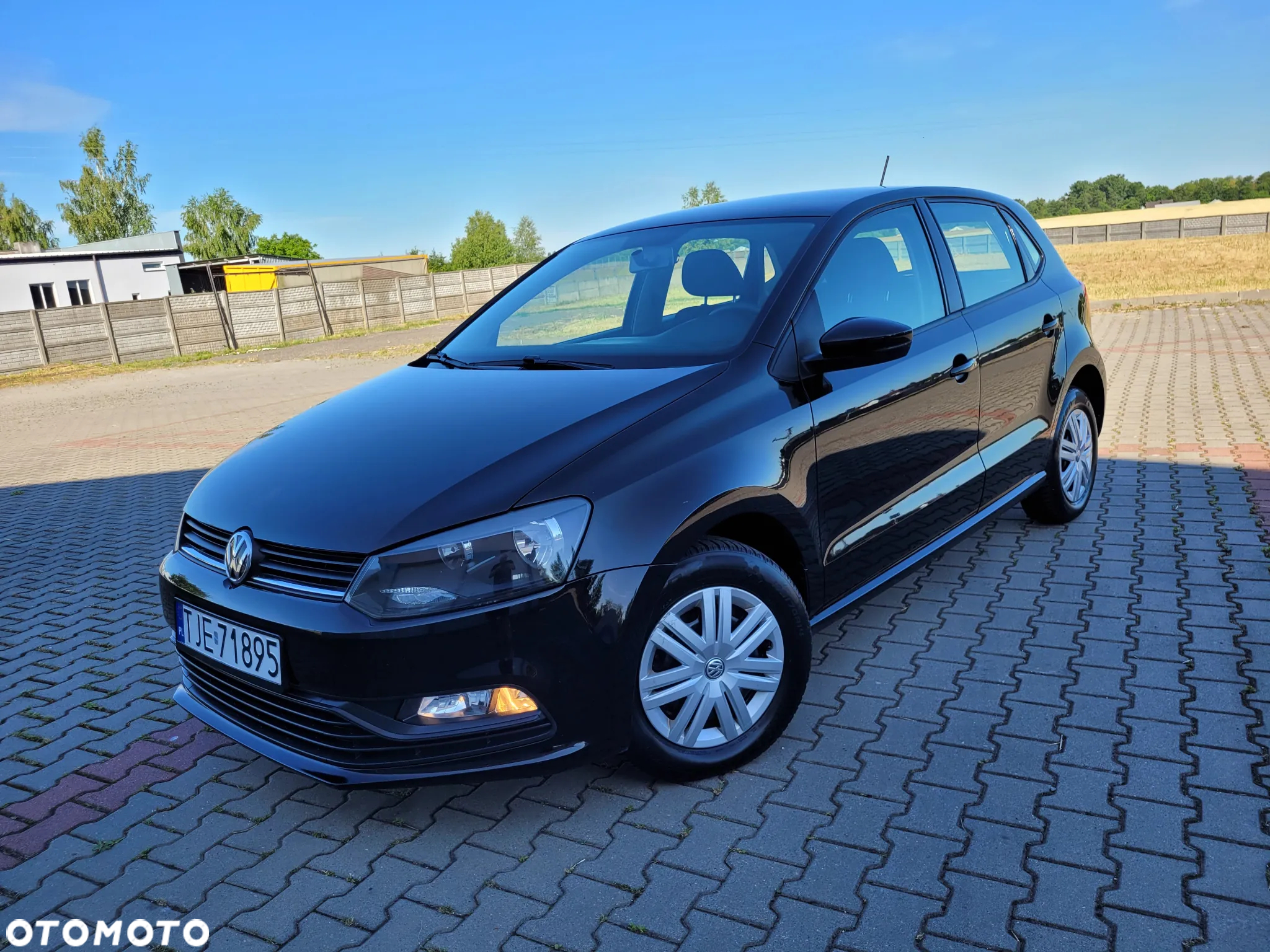 Volkswagen Polo 1.0 (Blue Motion Technology) Comfortline - 3