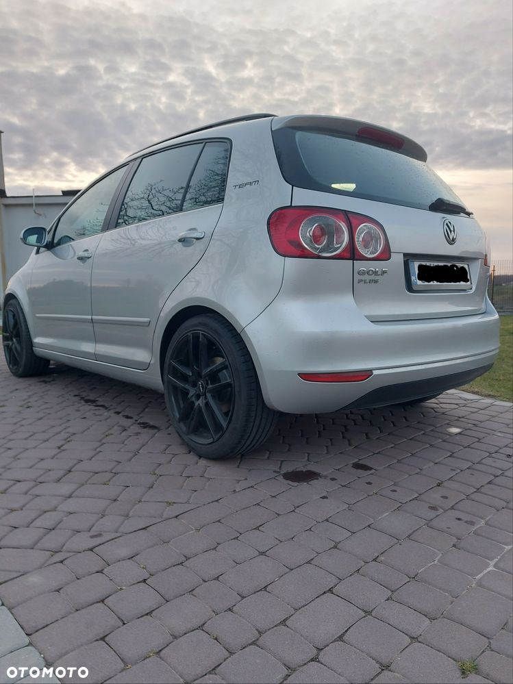 Volkswagen Golf - 3