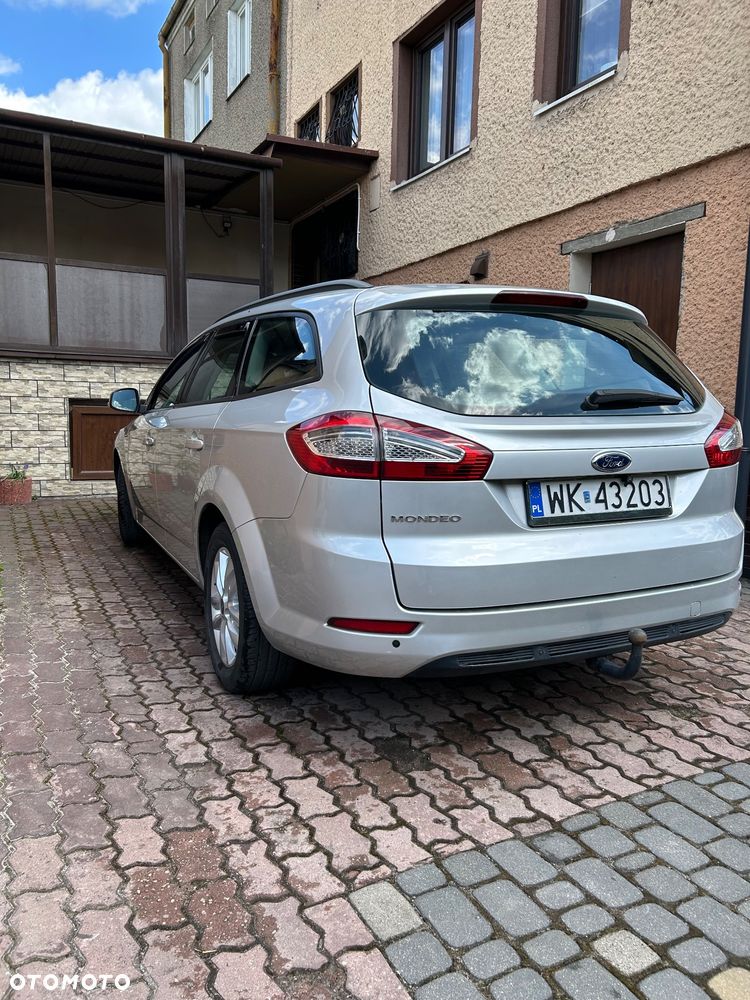 Ford Mondeo - 4