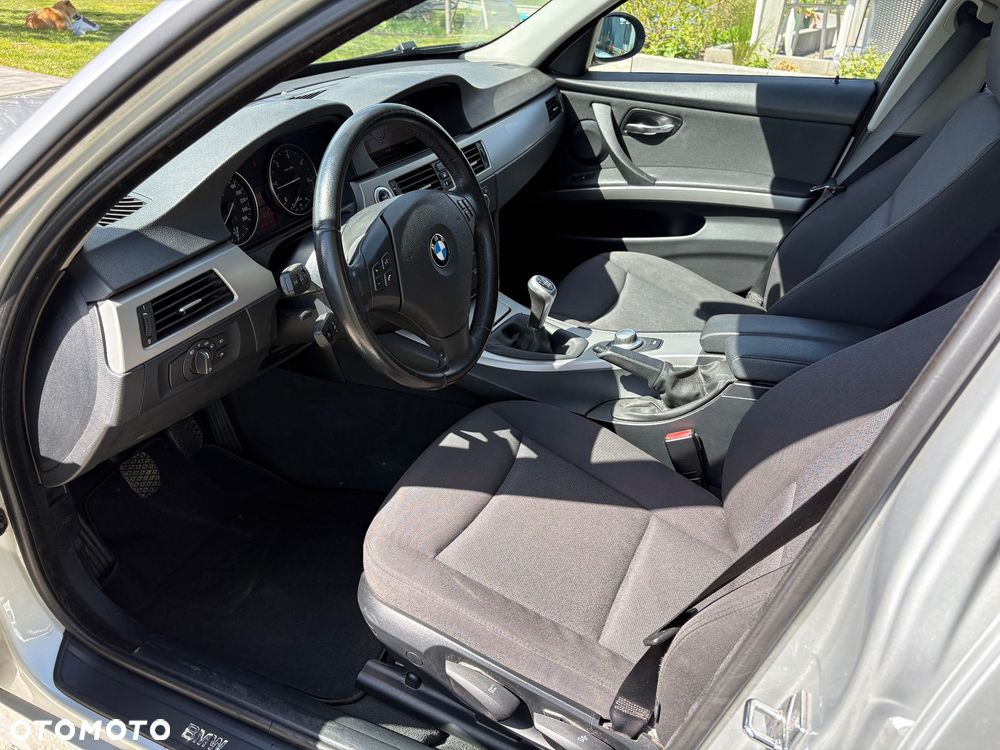 BMW Seria 3 320d - 7