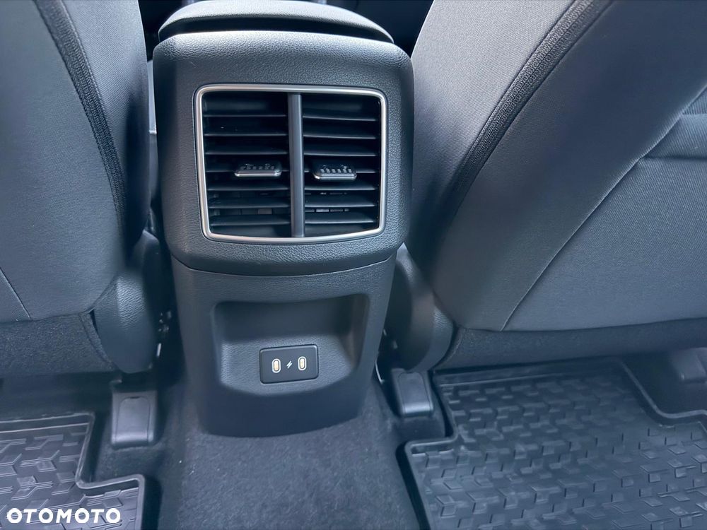 Kia Sportage - 13