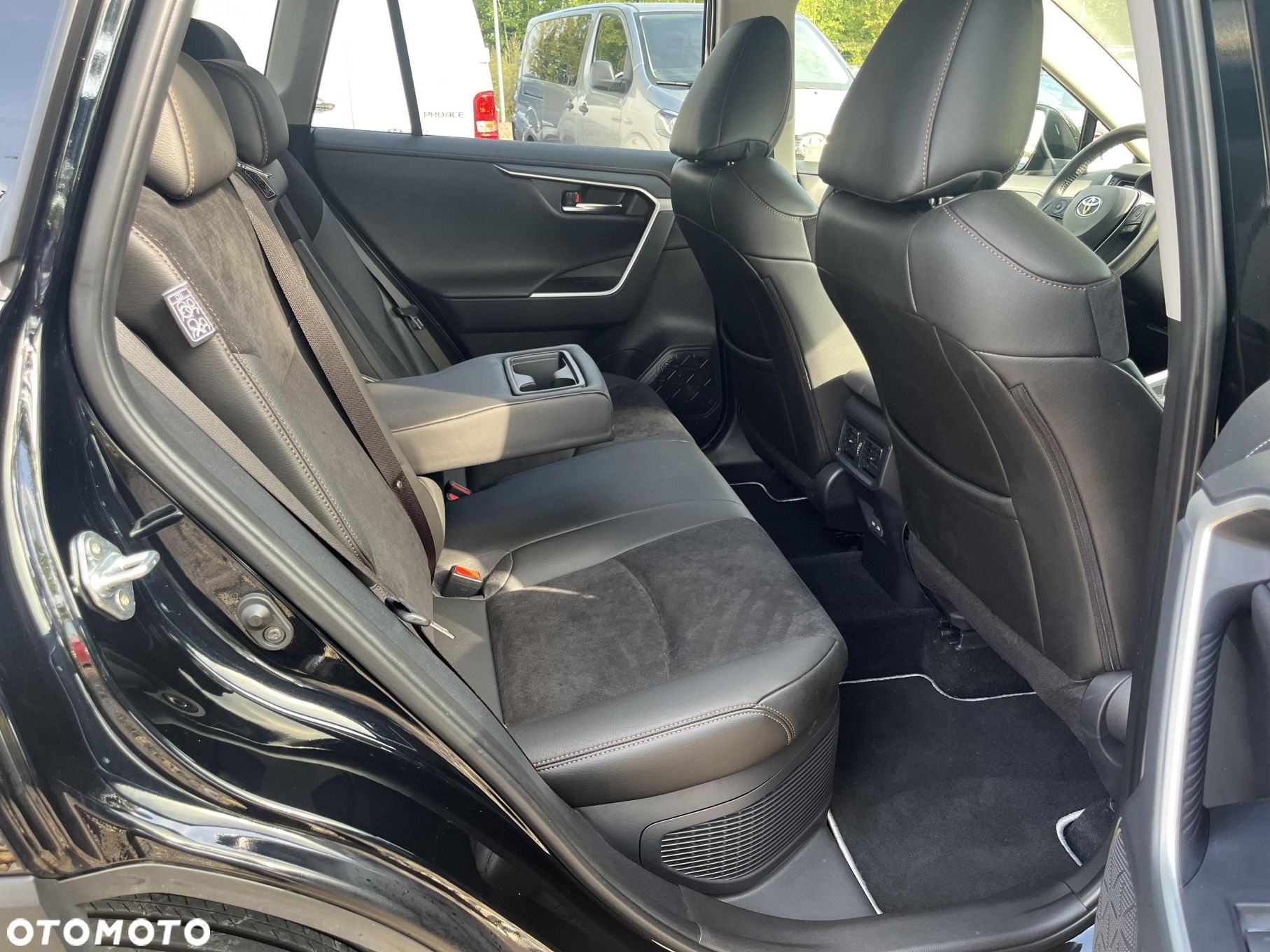 Toyota RAV4 2.5 Hybrid Comfort 4x2 - 14
