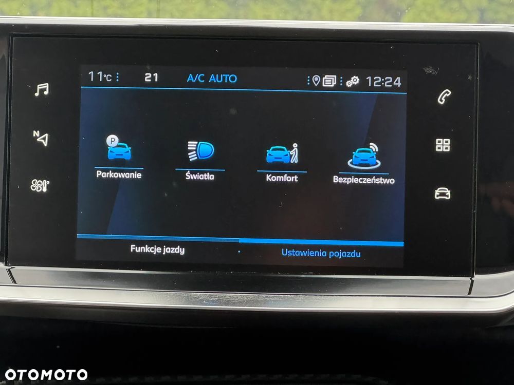 Peugeot 2008 PureTech 100 Stop&Start Allure Pack - 32