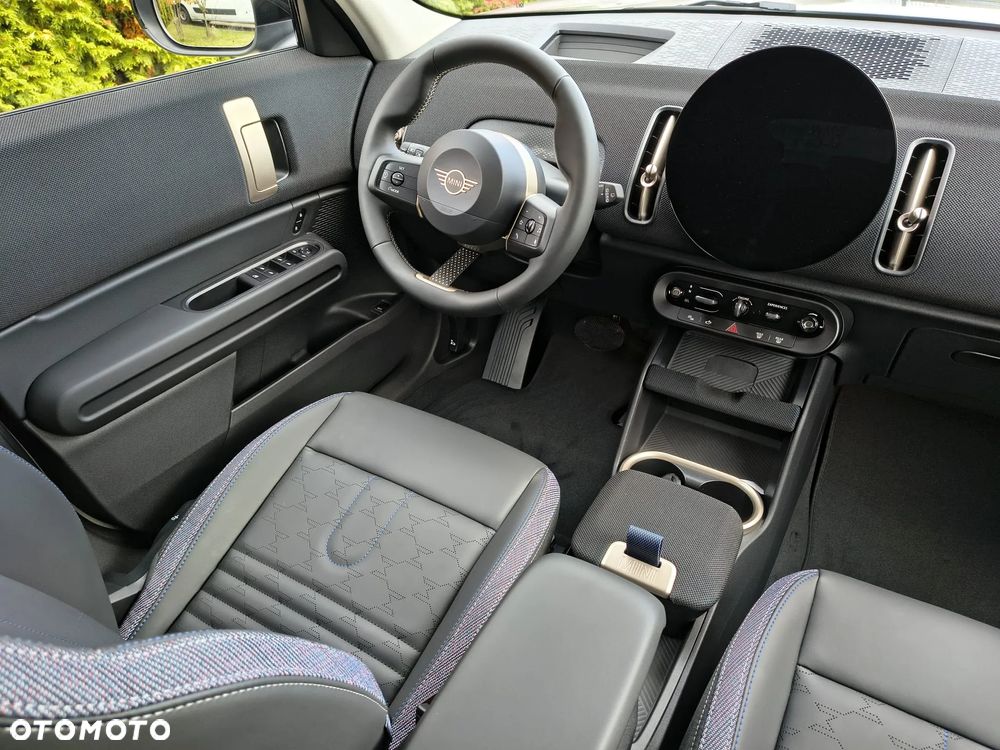 MINI Countryman Cooper ALL4 Classic Trim - 21