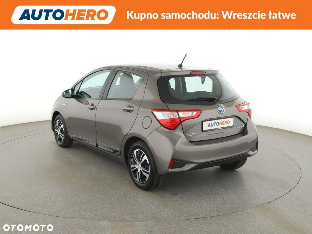 Toyota Yaris Hybrid 100 Active EU6 - 5