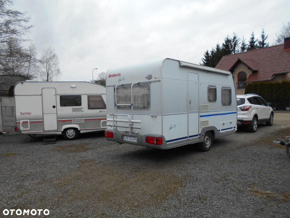 Dethleffs CAMPER 390 - 26