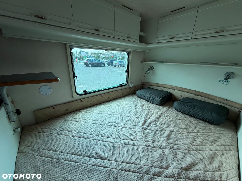 Adria Unica B 462 DP - 26