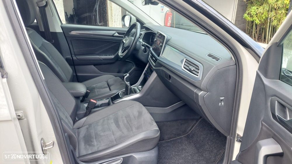 VW T-Roc 1.0 TSI - 10