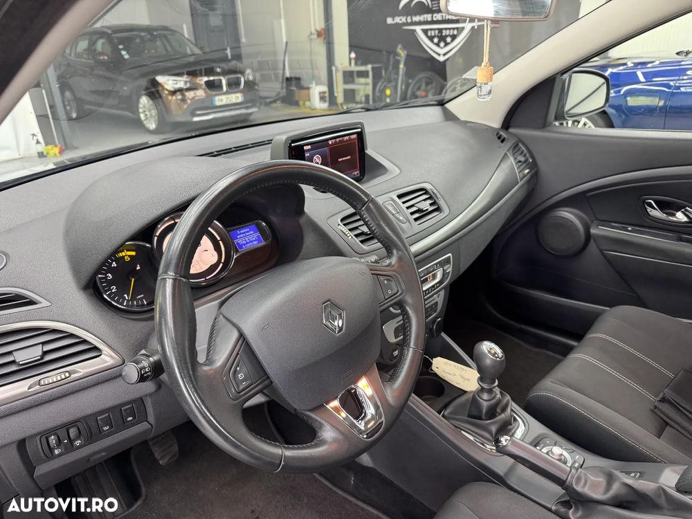 Renault Megane dCi 110 FAP Paris Business - 15