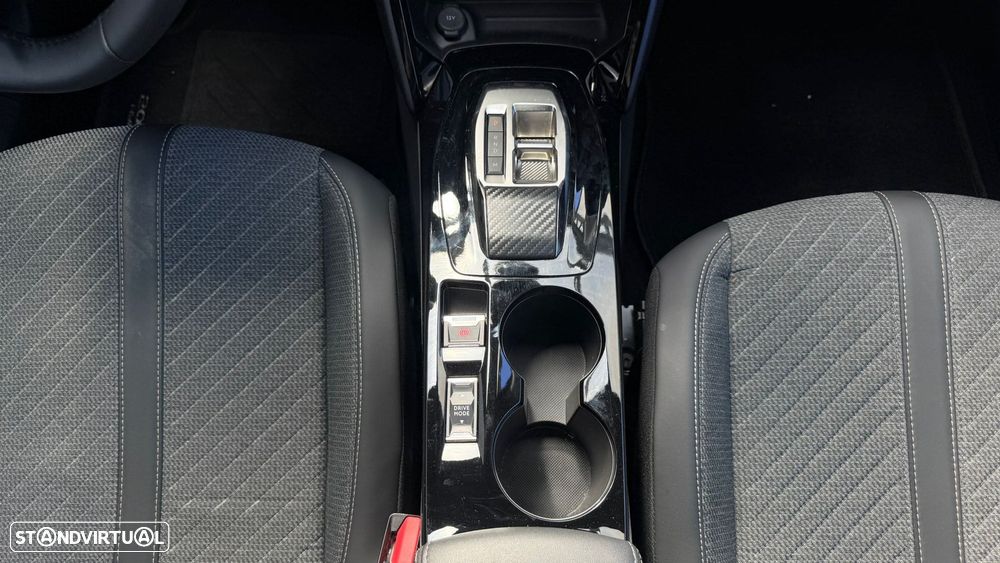 Peugeot 2008 1.2 Hybrid Allure e-DCS6 - 14