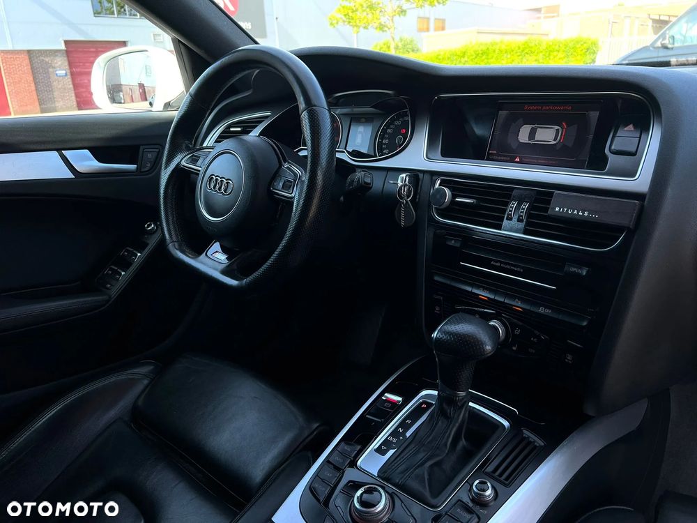 Audi A4 Avant 2.0 TDI DPF multitronic S line Sportpaket - 15