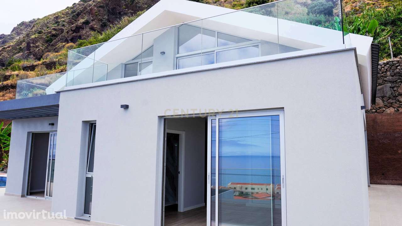 Moradia T3 - Vista Mar em Paul do Mar - Grande imagem: 4/15