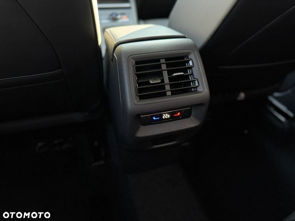 Volkswagen Tiguan 1.5 eTSI Life DSG - 22