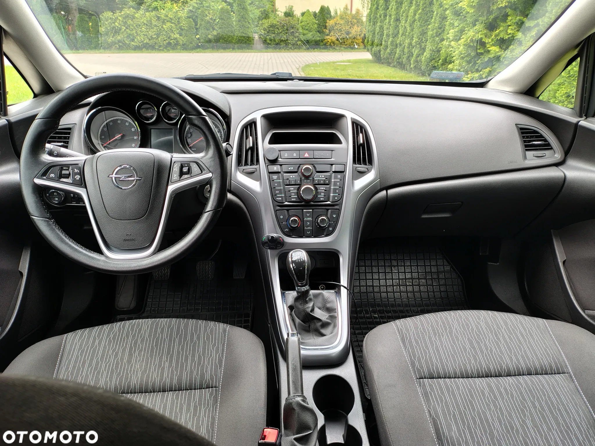 Opel Astra IV 1.4 T EU6 - 10