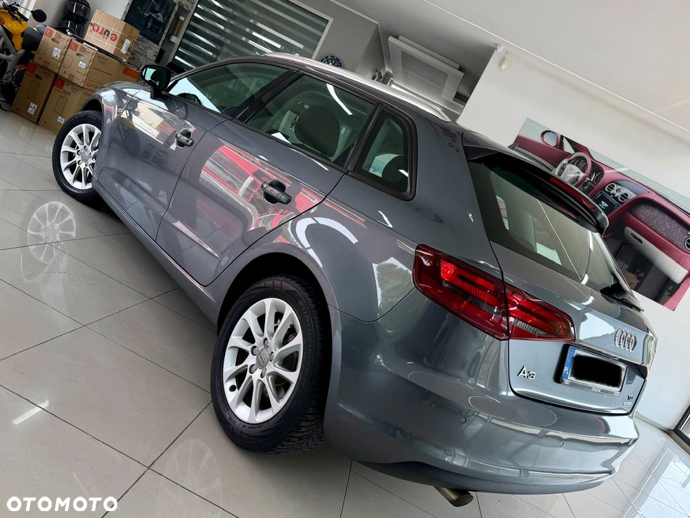 Audi A3 Sportback 1.6 TDI Ambition - 7